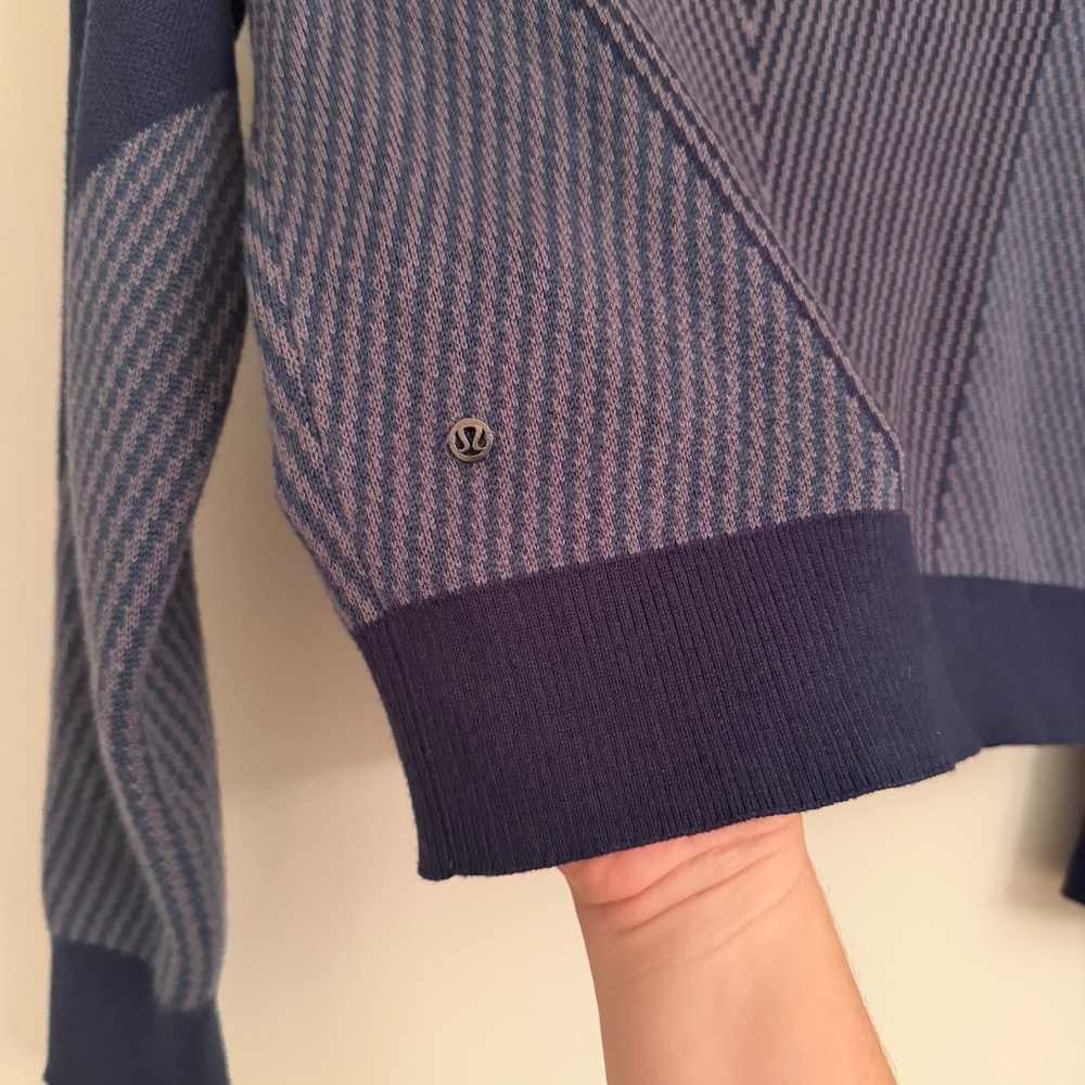 LULULEMON Here for Serenity Sweater Blue Women’s Size Medium - Picture 6 of 8